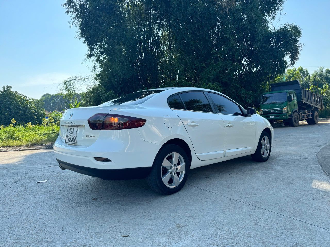 Em Bán Cho Ae 1 Chiếc-Renault Fluence 2.0 AT 2010