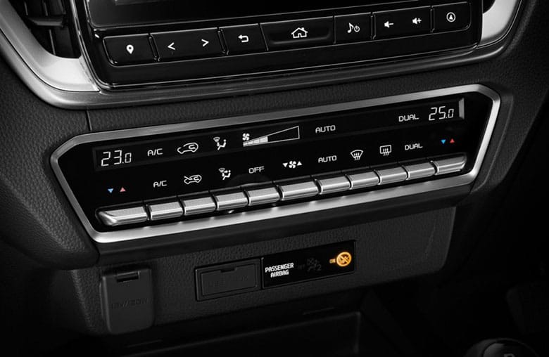 Thiết kế nội thất và tiện nghi của Isuzu D-Max 2021-3