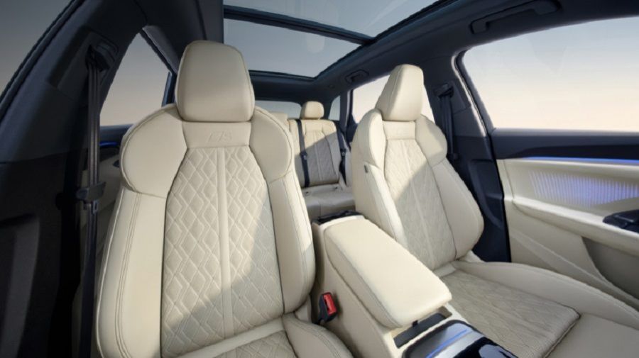 nội thất Audi Q5L