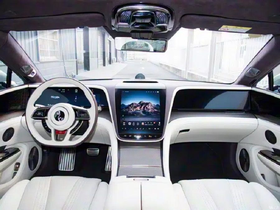 Nội thất Yangwang U7 2026