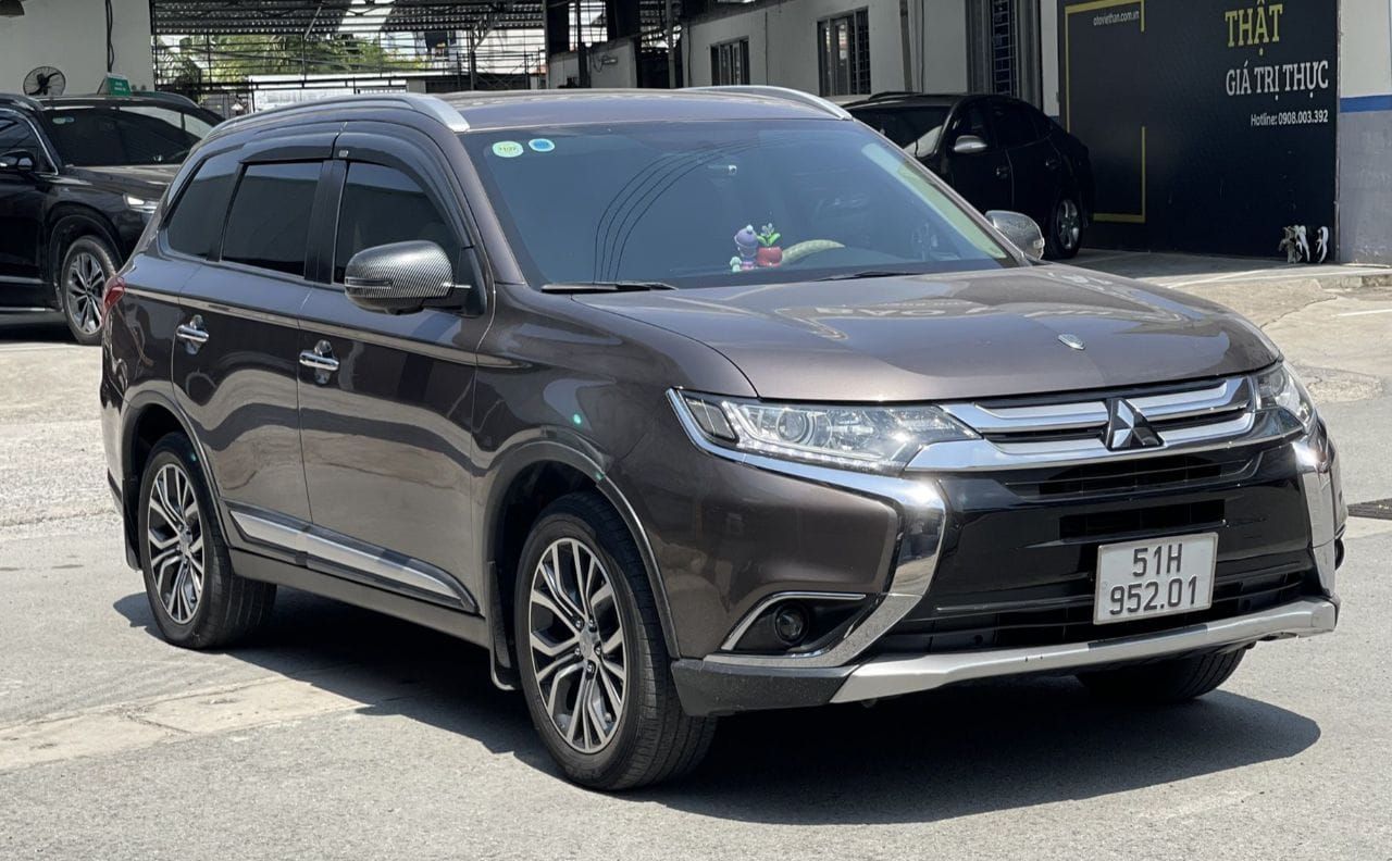 Mitsubishi Outlander CVT 20AT 2019