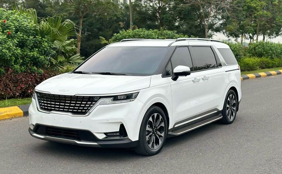 Bán Kia Carnival premium 2.2 máy dầu