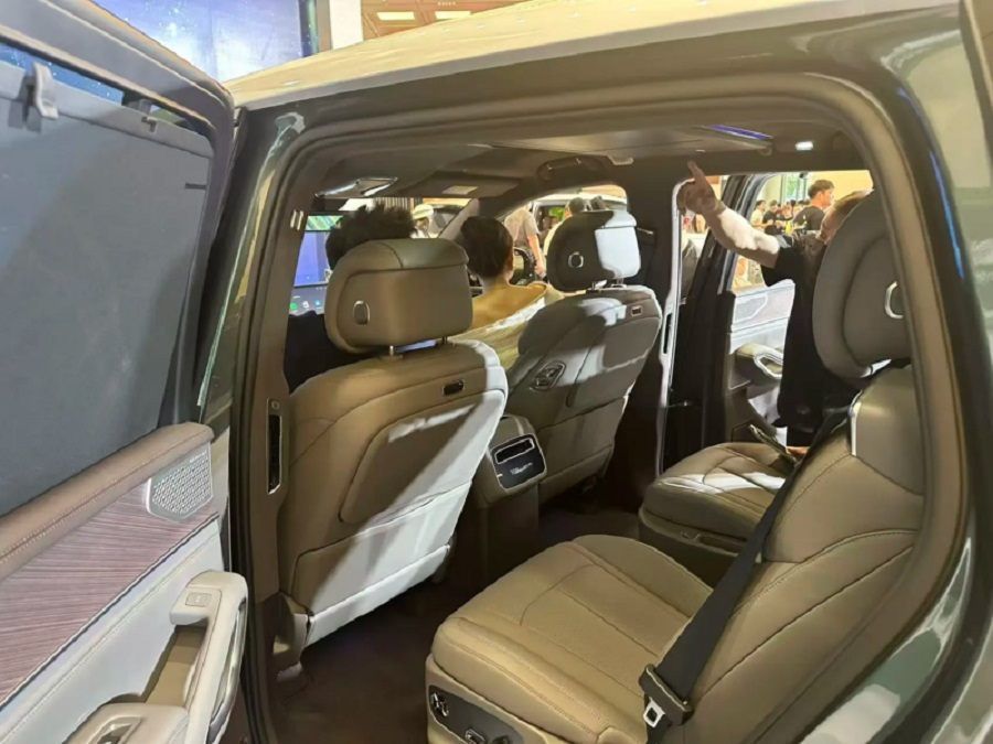 nội thất Denza N9 2026