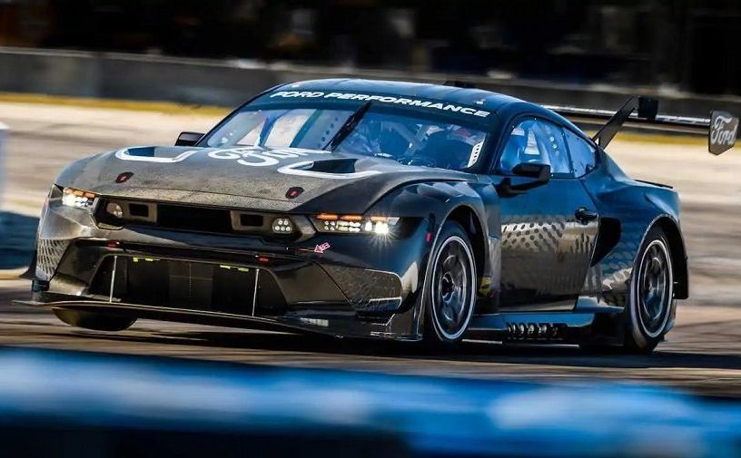 Ford Mustang GT3 2024