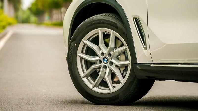 Ngoại thất bmw x5 13