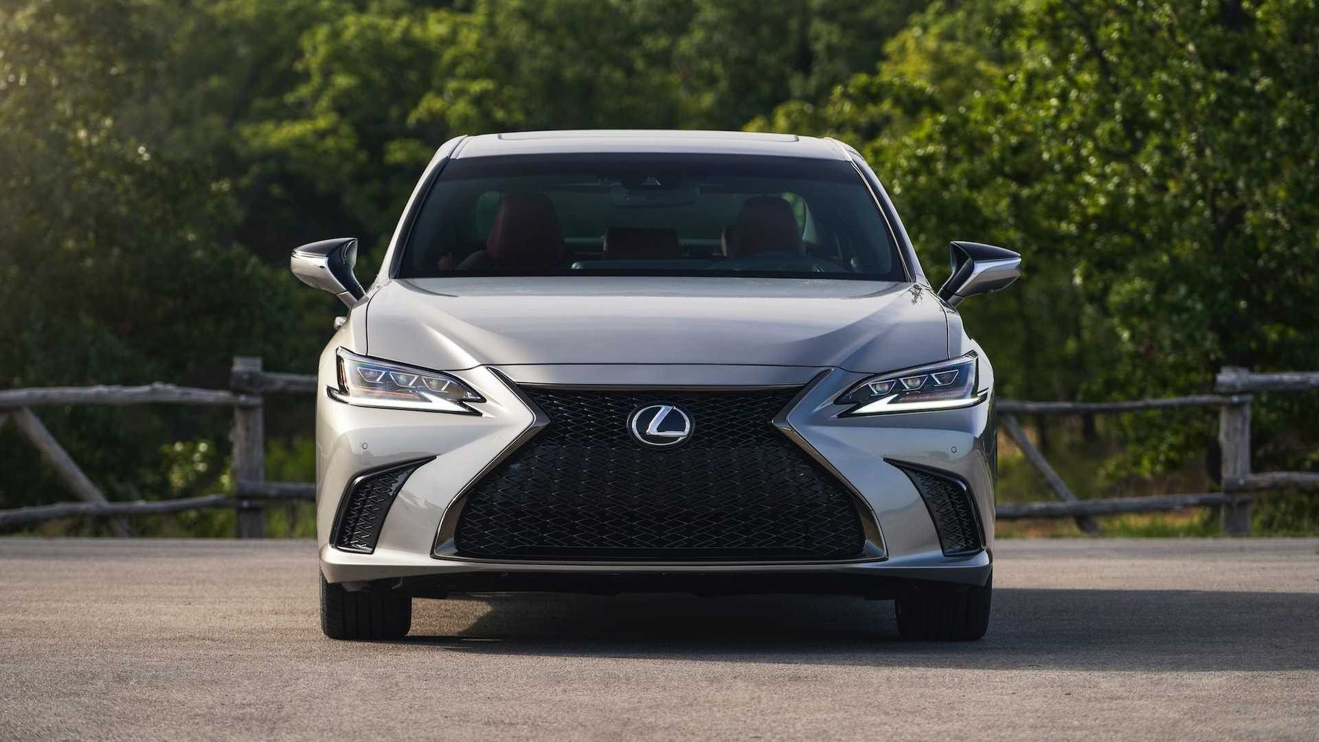 Lexus ES 2021