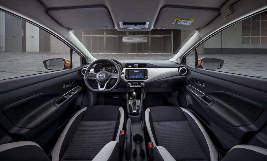 nội thất Nissan Almera 2025