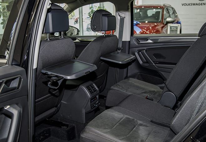 Volkswagen Tiguan Elegance -10