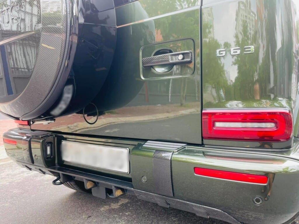 Mercedes-AMG G63 màu xanh quân đội mang bản độ Brabus của đại gia Việt 37 Một số chi tiết độ carbon của xe-3