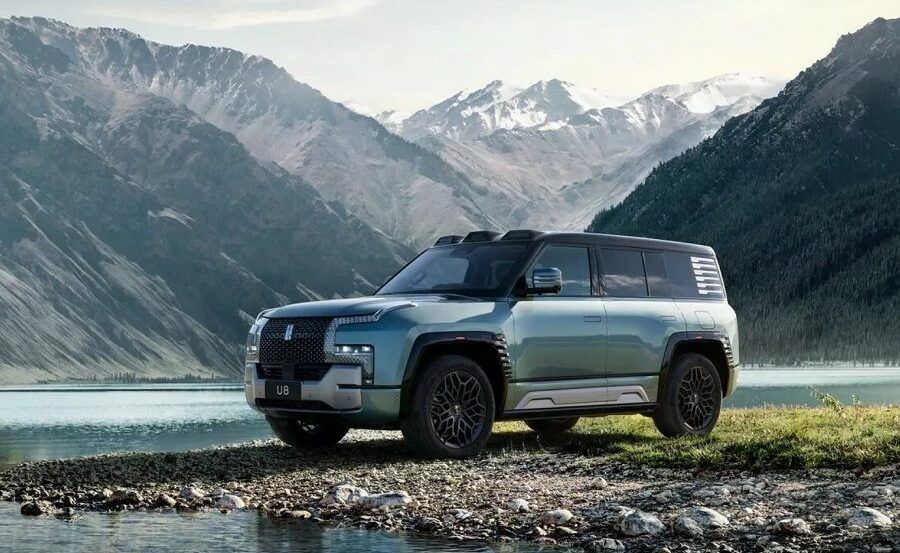 BYD Yangwang U8 Premium Edition