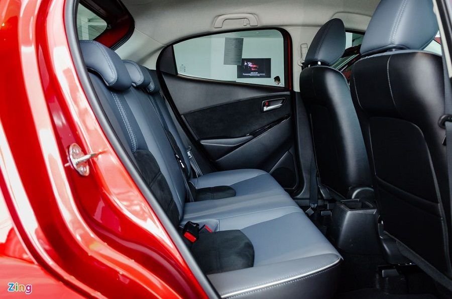 Nội Thất Mazda 2 Sport