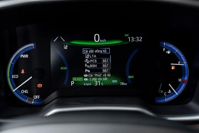 Toyota Corolla Cross-11