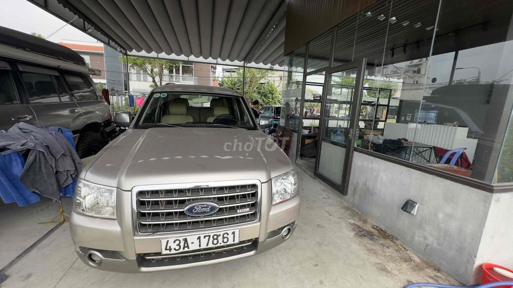 Chính chủ bán xe Ford Everest 2009 2.5L 4x2 AT