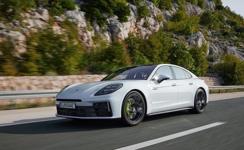 Porsche Panamera 4