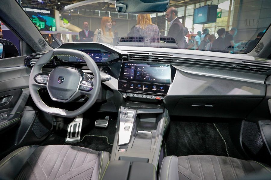 nội thất Peugeot 408 2023