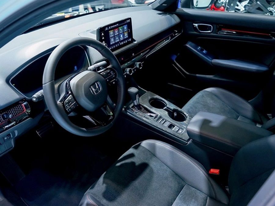 nội thất Honda Civic HEV 2025