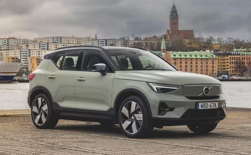 Volvo C40 và XC40 Recharge 2024