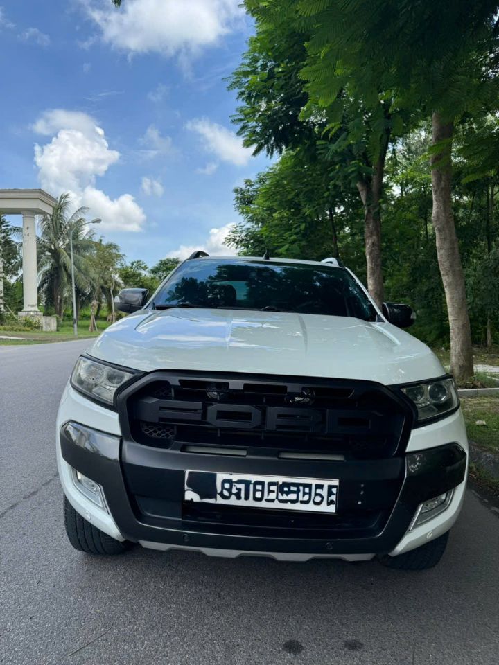 cần pass xe Ford Ranger Wildtrak 4x4 – máy 3.2, SX 2016