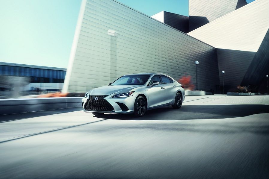 Lexus ES 2023