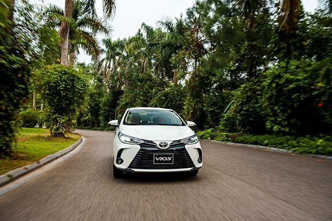 Toyota Vios E CVT 2021-12