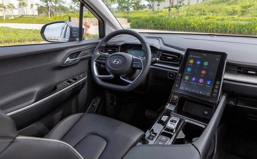 Nội thất Hyundai Custin