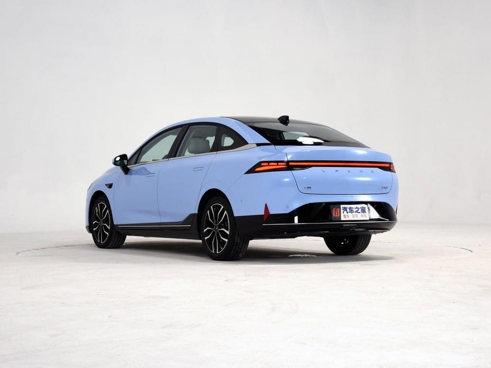 Phía sau của xe điện Xpeng P5 2021 Phía sau của xe điện Xpeng P5 2021