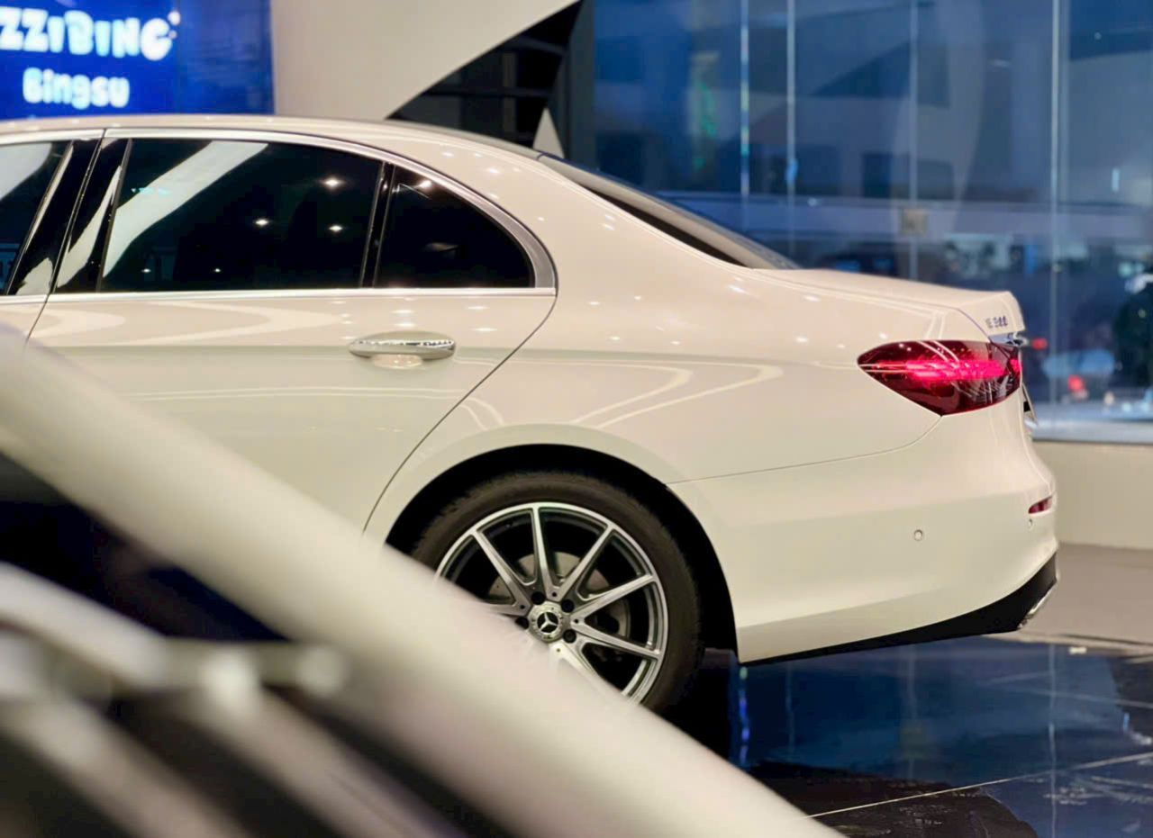 E300 AMG 2021