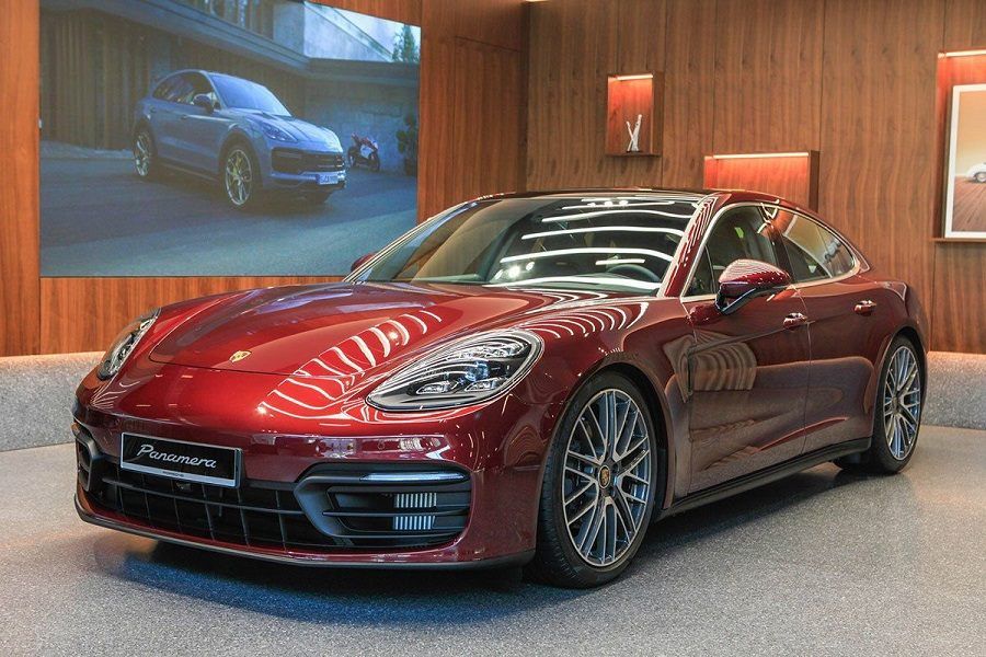 Porsche Panamera 2024