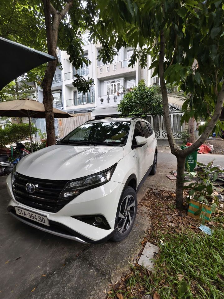 Chính chủ bán xe Toyota Rush sx 2018, đk 2019