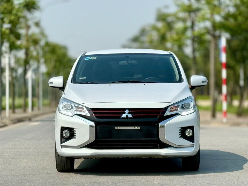 Attrage AT 2022 bản cvt xe đẹp