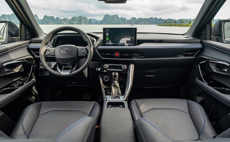 Nội thất Toyota Yaris Cross hybrid 2024