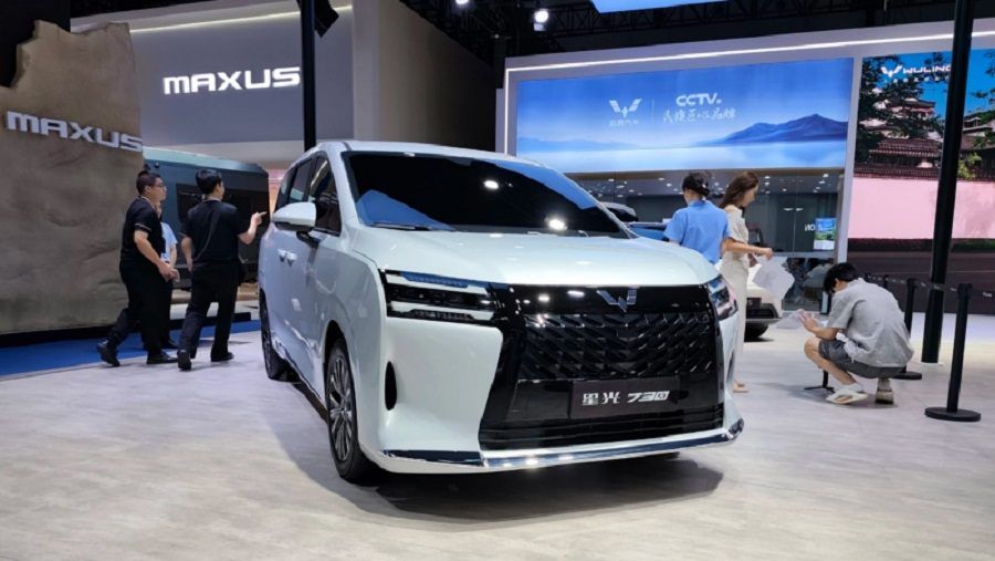 Wuling Xingguang 730