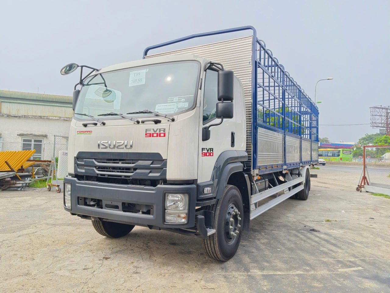 Hàng Hiếm – Isuzu Fvr 900 Mui Bạt 2025 Euro 5