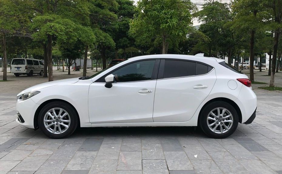 Gia đình cần bán Mazda 3 2016
