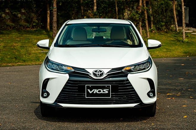 Toyota Vios E CVT 2021-3