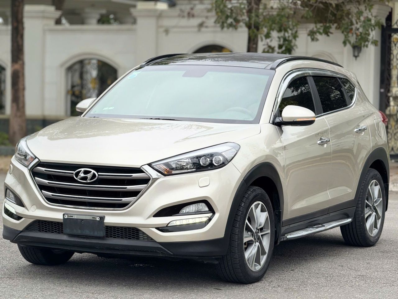 Hyundai Tucson 2.0 Dầu Sản xuất 2019.