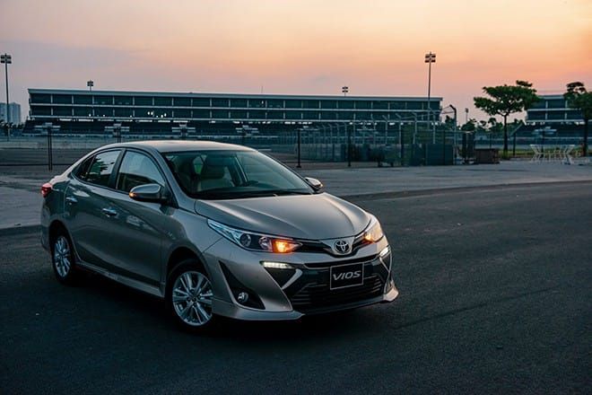 Bảng giá xe Toyota Vios lăn bánh mới nhất tháng 11/2020