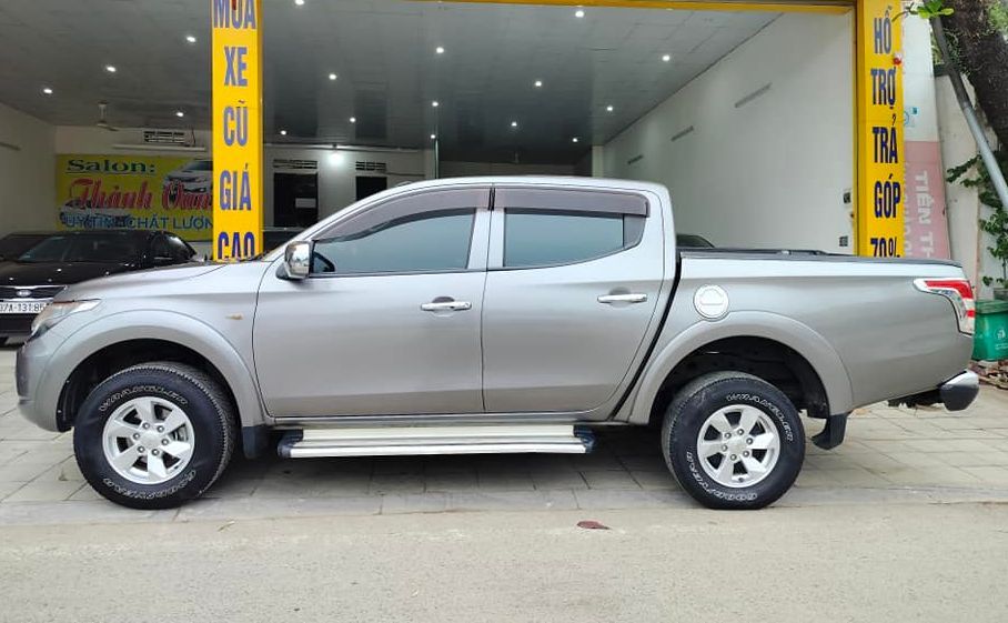 Mitsubishi triton