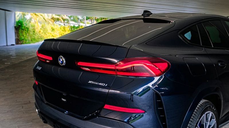Duoi-xe-BMW-X6-2020.