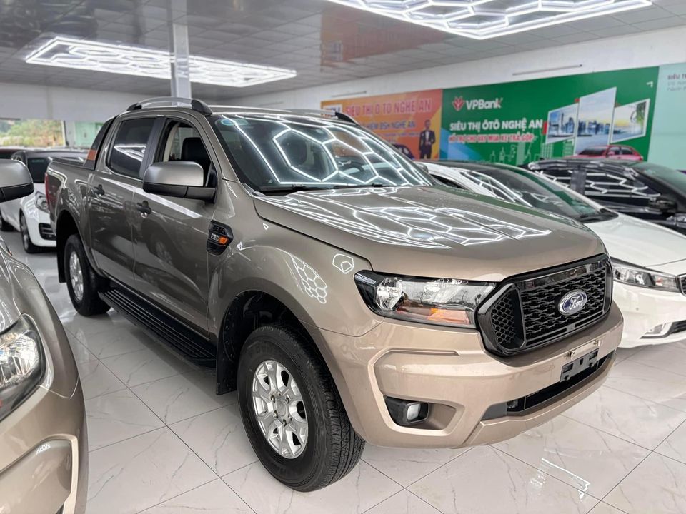 Em bán xe Ford Ranger XLS 2021