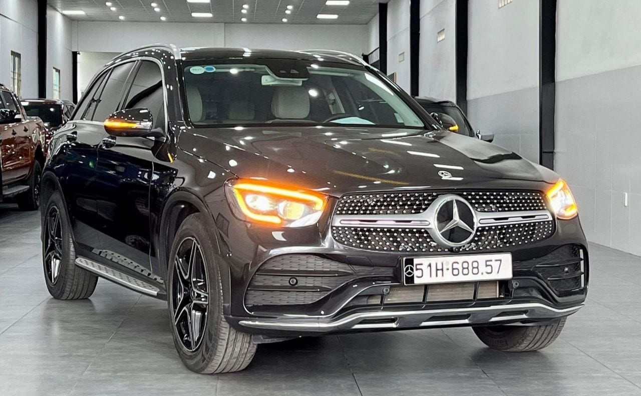 Bán Mercedes Glc300 4Matic 2020 Biển SG Lướt 24K Bao Test