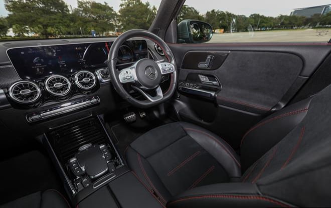 Nội thất Mercedes-AMG GLB 35 4Matic-3