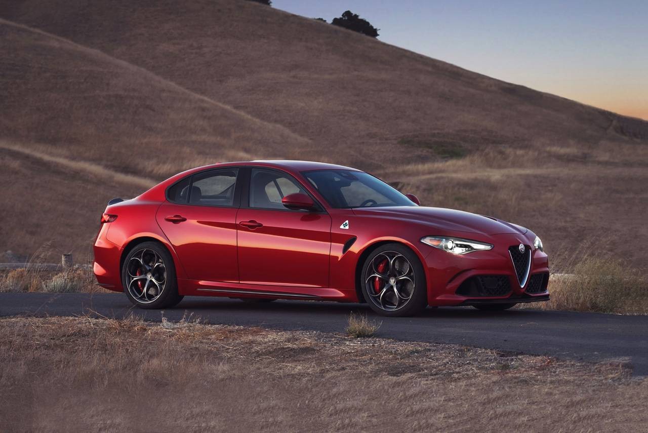 Alfa Romeo Giulia Quadrifoglio 2022