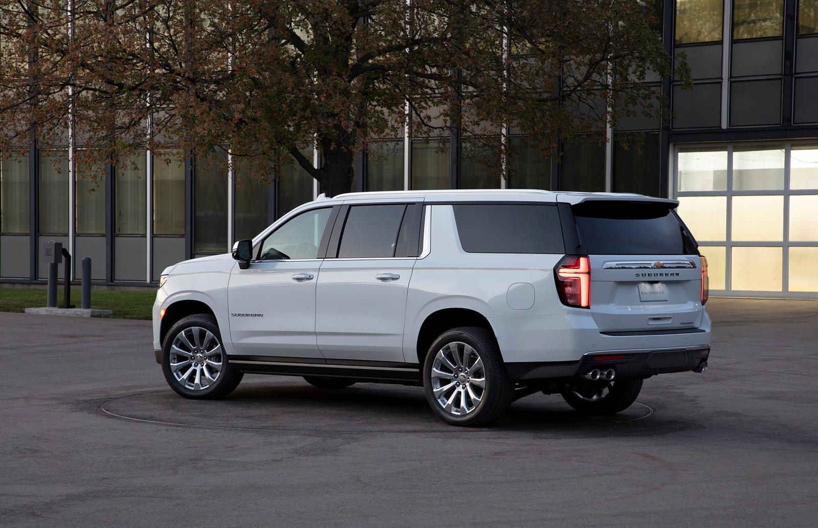 Chevrolet Suburban 2022
