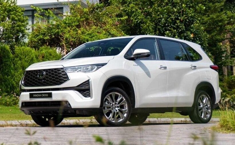 Toyota Innova Cross G