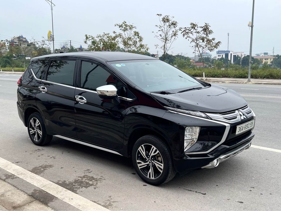 Cần bán xe xpander sx 2021