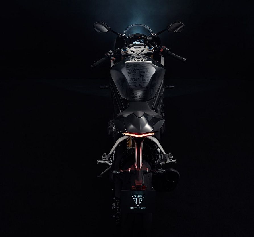 Triumph Speed Triple 1200 RR Bond Edition 2023