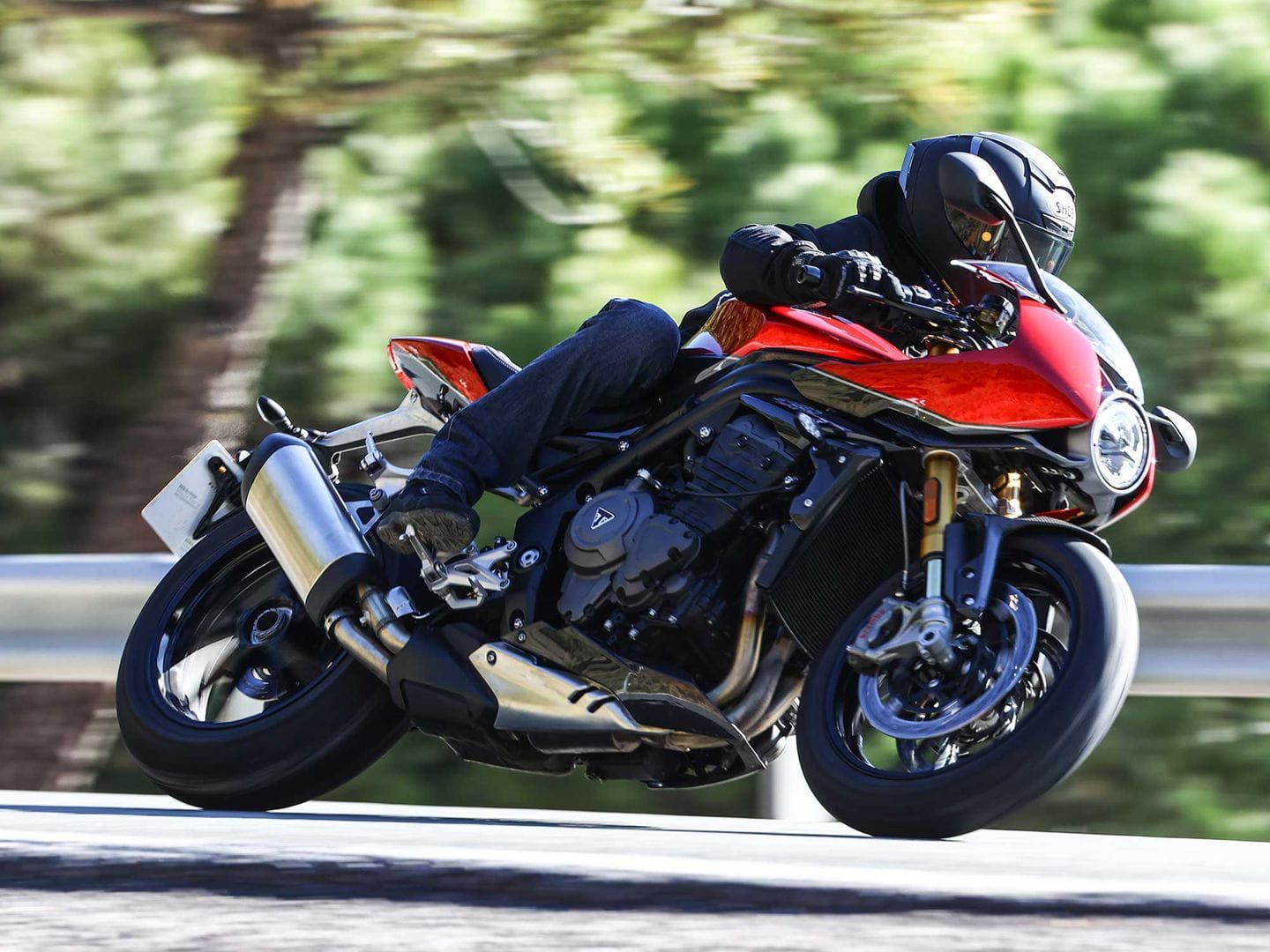 Khi đi tour cần kiểm tra gì trên xe