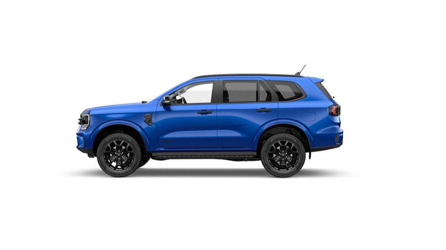 thân xe Ford Everest 2023