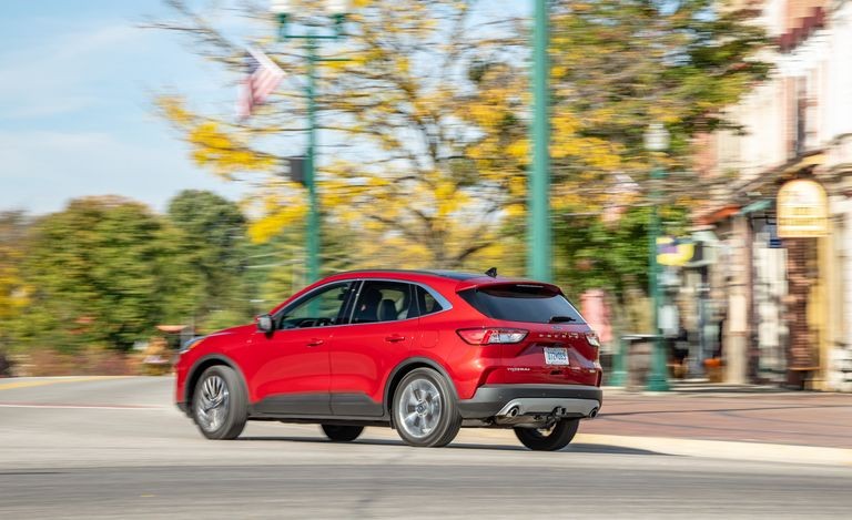 Giá xe Ford Escape 2022